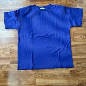 4/$15 Reitmans purple t-shirt ribbed top